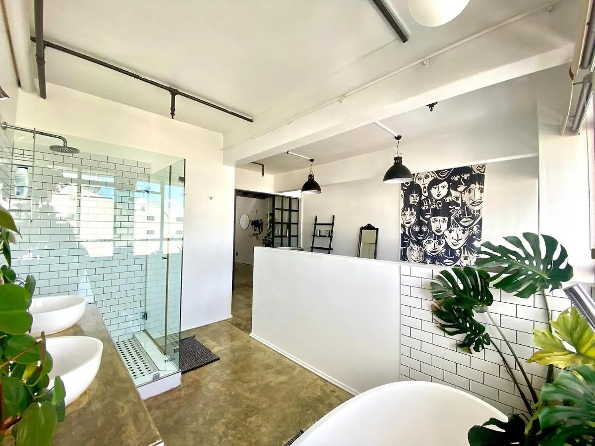 Loft With Rooftop In Woodstock Kapstadt